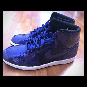 Men’s Anti-Gravity Js